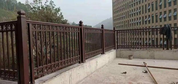 黃州鋁合金護欄